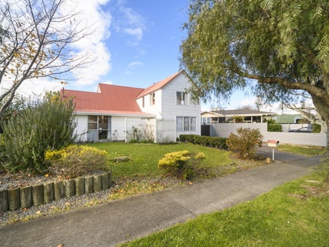 3 Dampier Avenue, Awapuni, Palmerston North