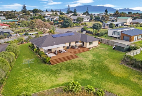 32 Titoki Road, Waikanae Beach, Waikanae