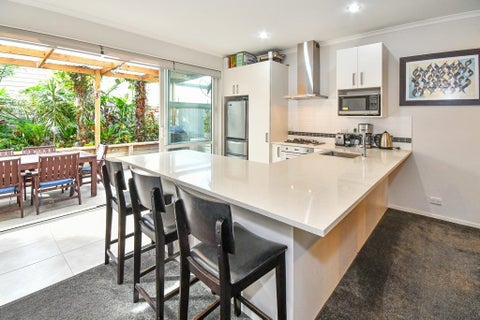 19 Hakawai Avenue, Takanini, Auckland