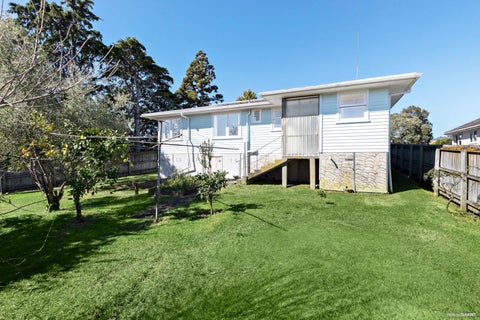 14 Aronui Terrace, Kelston, Auckland