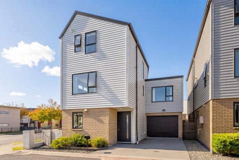 2 Koropiko Lane, Flat Bush, Auckland