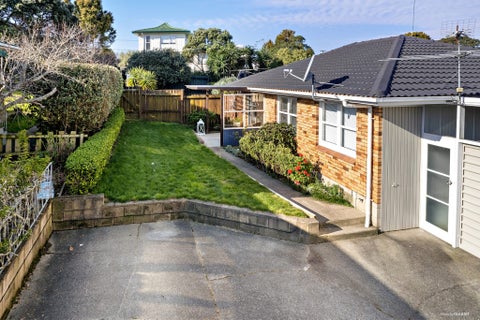 2/3 Landop Terrace, Howick, Auckland