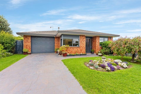 2 Mclaren Place, Otaki, Otaki