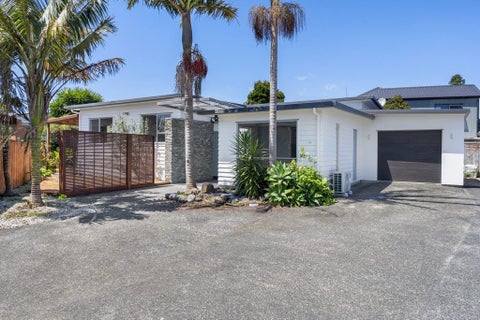 37A Doment Crescent, Orewa, Orewa