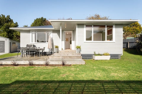 12 Russell Street, Waihi