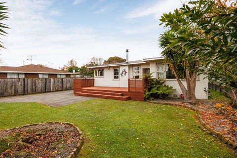 296 Tremaine Avenue, Takaro, Palmerston North