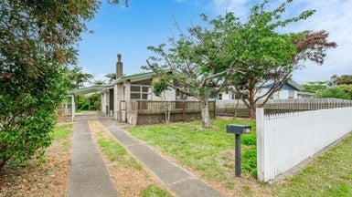 83 Donovan Road, Paraparaumu Beach, Paraparaumu