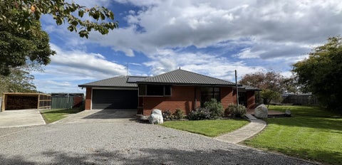 23 Greendale Road, Darfield, Darfield