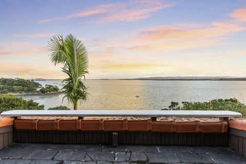 16 Brigantine Drive, Beach Haven, Auckland