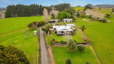 1395 State Highway 16, Waimauku, Waimauku