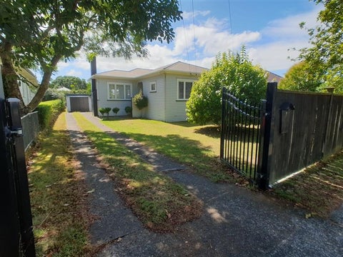 7 Bournemouth Avenue, Sandringham, Auckland