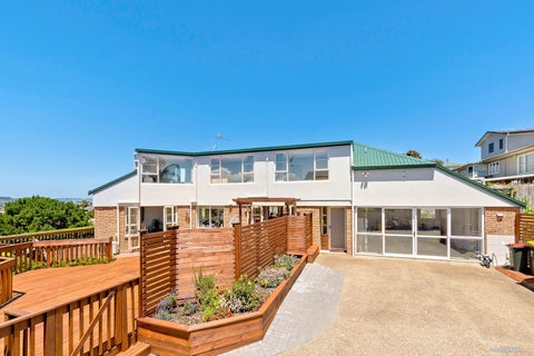 1/56 Bradbury Road, Highland Park, Auckland