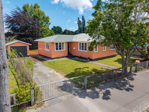 1 Churchill Street, Pahiatua