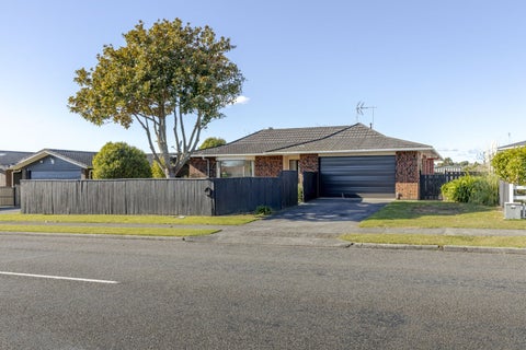 60 Heta Road, Highlands Park, New Plymouth