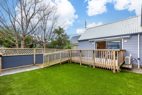 7B Central Terrace, Alicetown, Lower Hutt