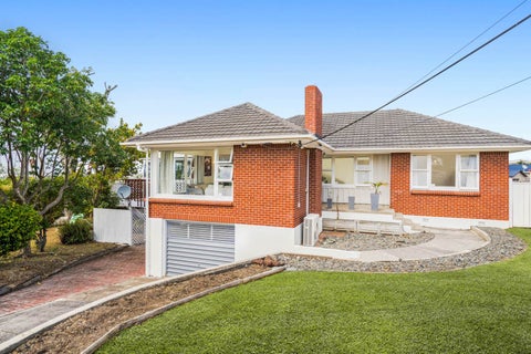 12 Fairlea Road, Te Atatu South, Auckland