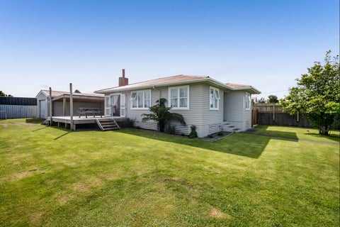 7 Broadway, Stratford