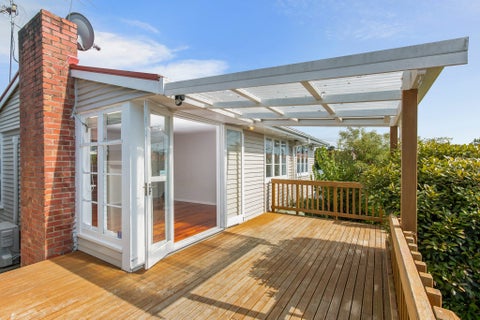 20 Westall Road, New Lynn, Auckland