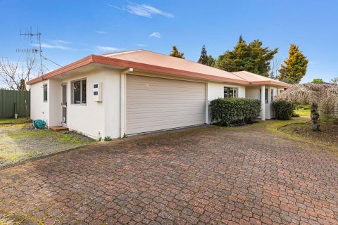 3 Balmoral Drive, Hilltop, Taupo