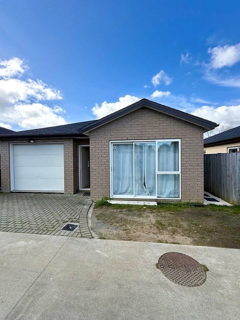 61B Settlement Road, Papakura, Papakura