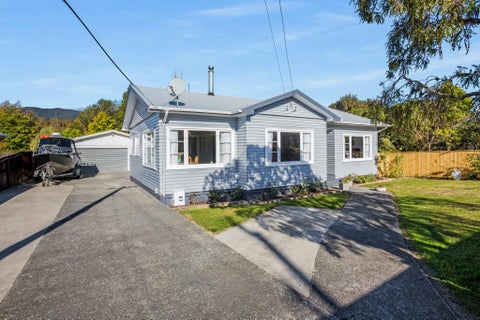 27 Stanley Street, Wainuiomata, Lower Hutt