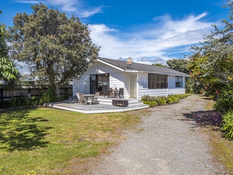 238 Manly Street, Paraparaumu Beach, Paraparaumu