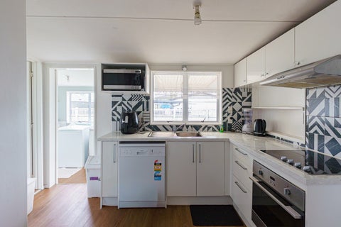 910 Grove Road, Mayfair, Hastings