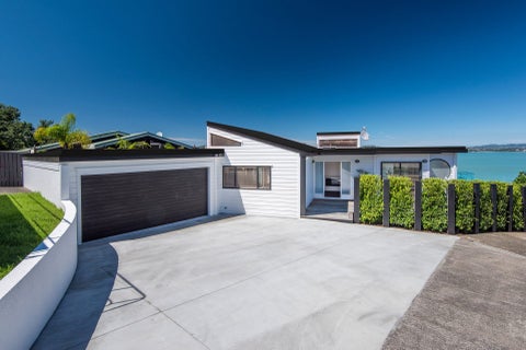 2/26 Tizard Road, Birkenhead, Auckland
