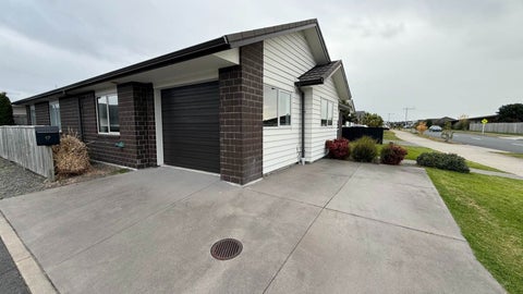 17 Hills View Drive, Papamoa, Papamoa