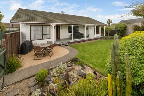 55 M Greenwood Road, Leigh, Leigh