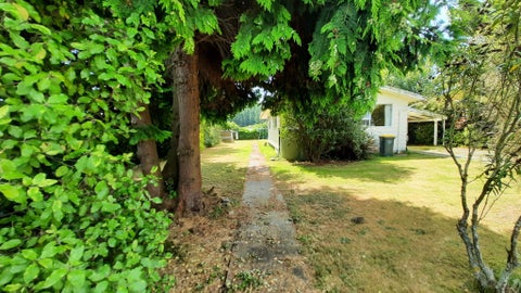 16 Halsey Street, Clinton, Clinton