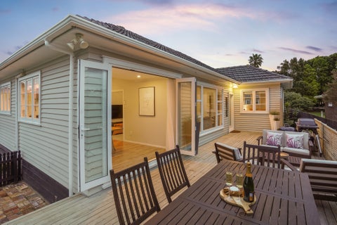 96 Mountain Road, Mangere Bridge, Auckland