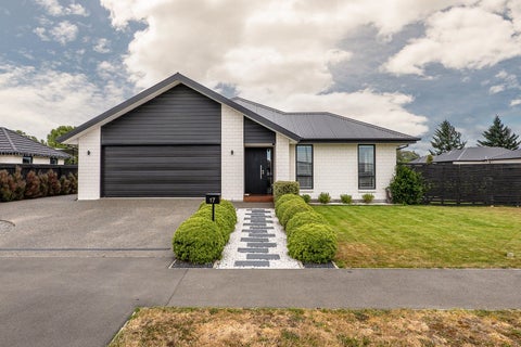 17 Owen Drive, Darfield, Darfield