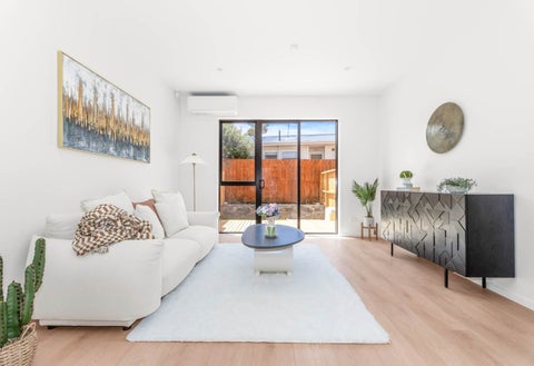 5/15 Normandy Place, Henderson, Auckland