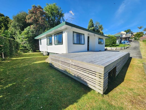 8B Locke Avenue, Mount Roskill, Auckland