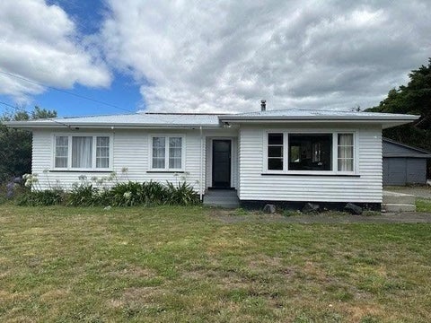 20 Lyon Street, Featherston