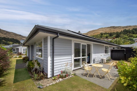 22/64 Port Hills Road, Heathcote Valley, Christchurch