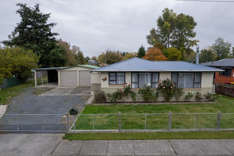 19 High Street, Milton