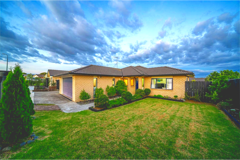 45 Nicholas Gibbons Drive, Clendon Park, Auckland