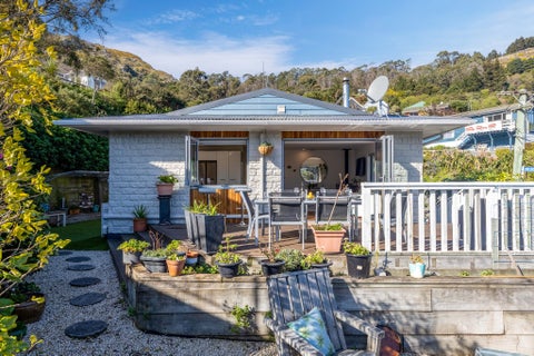 1A College Road, Lyttelton, Lyttelton