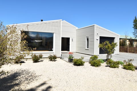 77 Irishman Drive, Twizel