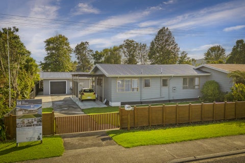 1B White Street, Whitianga, Whitianga
