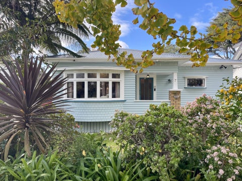 7 Burnside Avenue, Mount Albert, Auckland