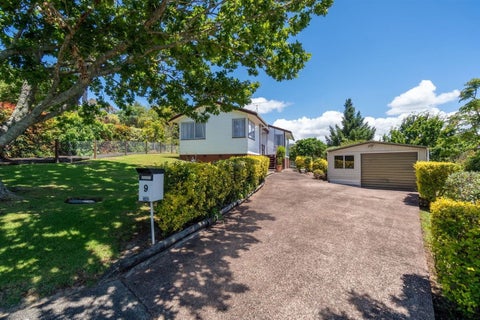 9 Tesla Place, Totara Vale, Auckland