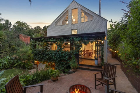 2/5A Dakota Avenue, Beach Haven, Auckland