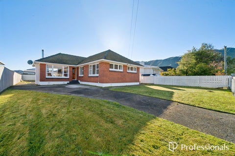 38 Russell Road, Wainuiomata, Lower Hutt