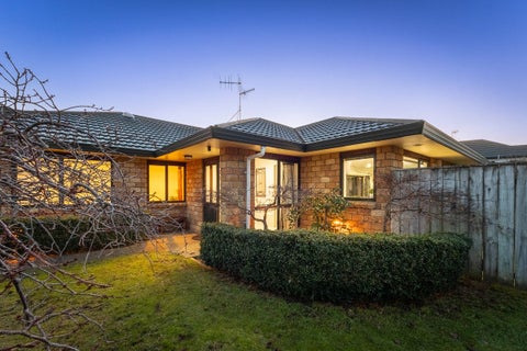 33 Consort Close, Paraparaumu Beach, Paraparaumu
