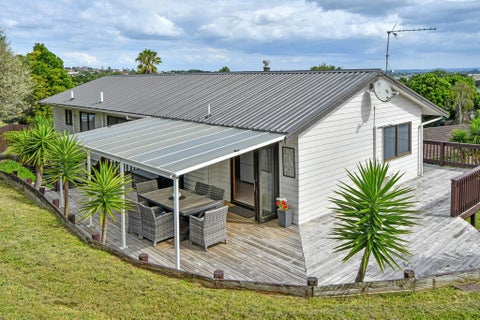 18 Flamingo Court, Goodwood Heights, Auckland