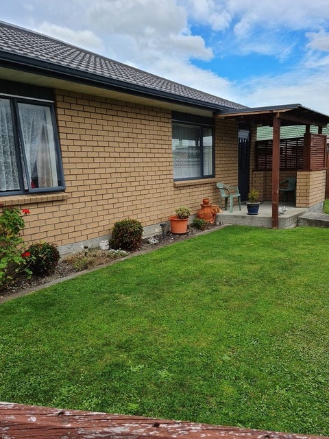 3 Alexis Greer Lane, Carterton