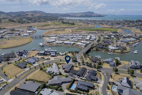 6 Roseberry Place, Whitianga, Whitianga